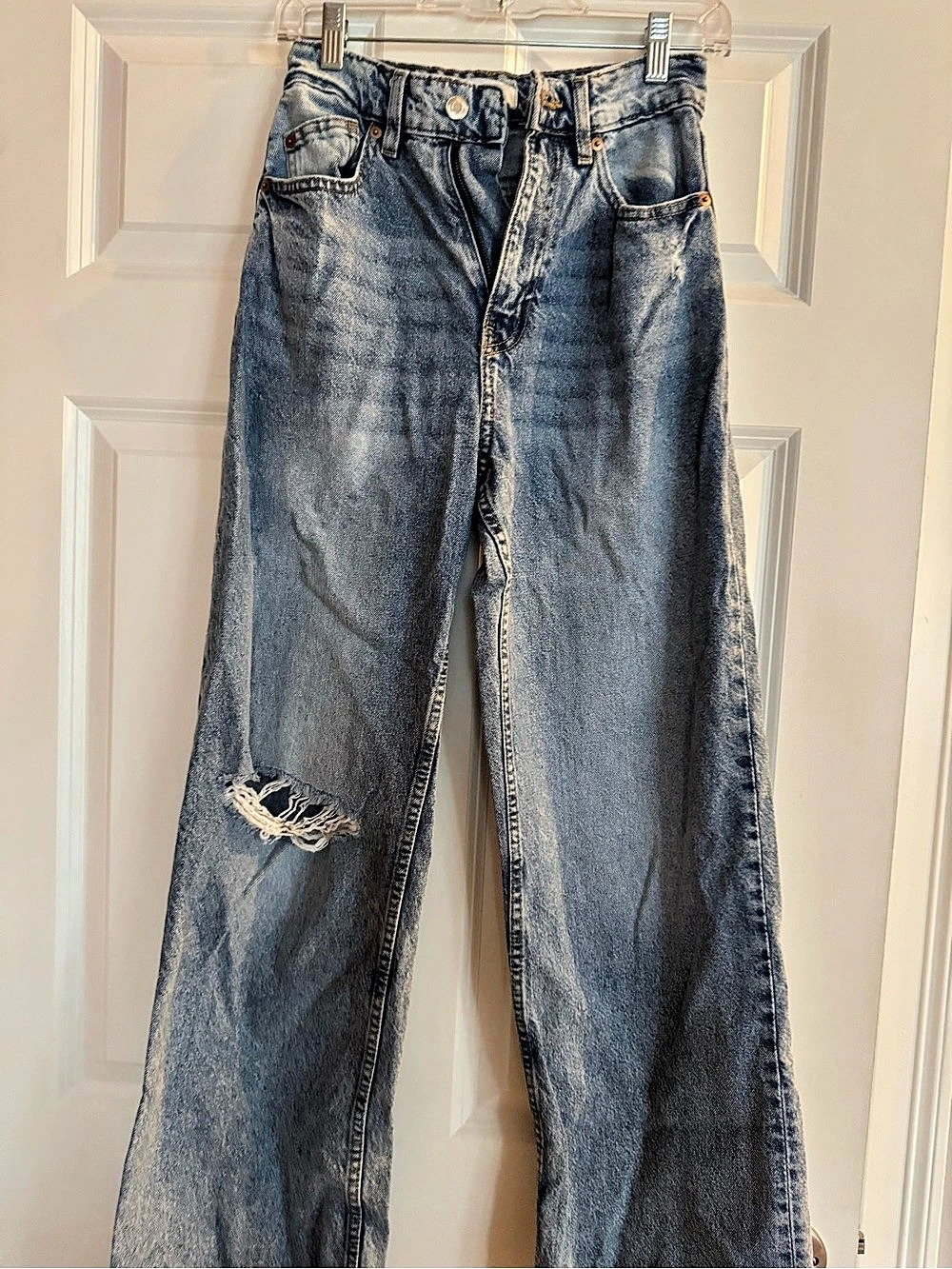 H&M High Waist Wide Leg Distressed Jeans Straight Leg Distressed Jeans in Blue
